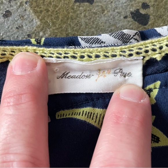 Women's Anthropologie Meadow Rue Medium Short Sleeve Blouse Top Blue - Picture 2 of 6